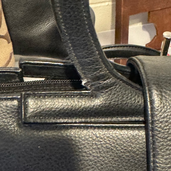 NWT Vintage Ferragamo Black Ladies Business Handbag w/ unbranded dust cover bag - Picture 10 of 11